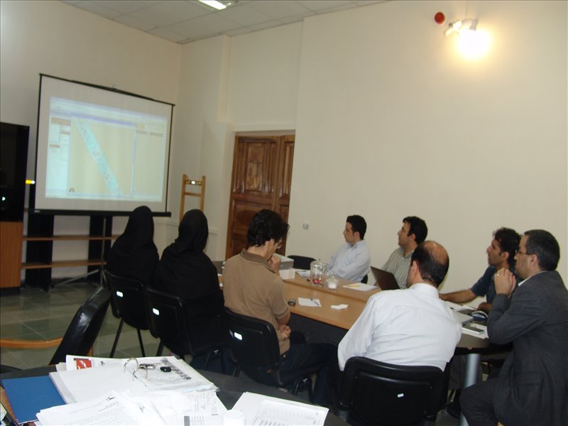 بررسی پروژه ممیزی نوسازی مکانیزه با حضور شرکت کنندگان در فراخوان