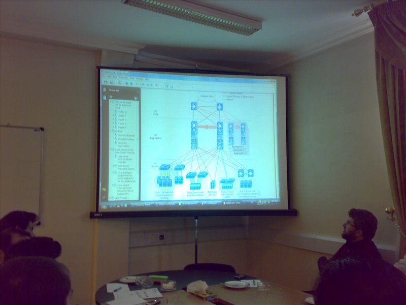بررسی طرح پیشنهادی مشارکت شرکت موبایل پارک ایران در ساخت دیتاسنتر شهرداری تبریز