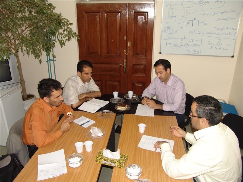 بررسی پروژه مشارکتی ................. با حضور مدیر سرمایه گذاری و مشارکت های شهرداری